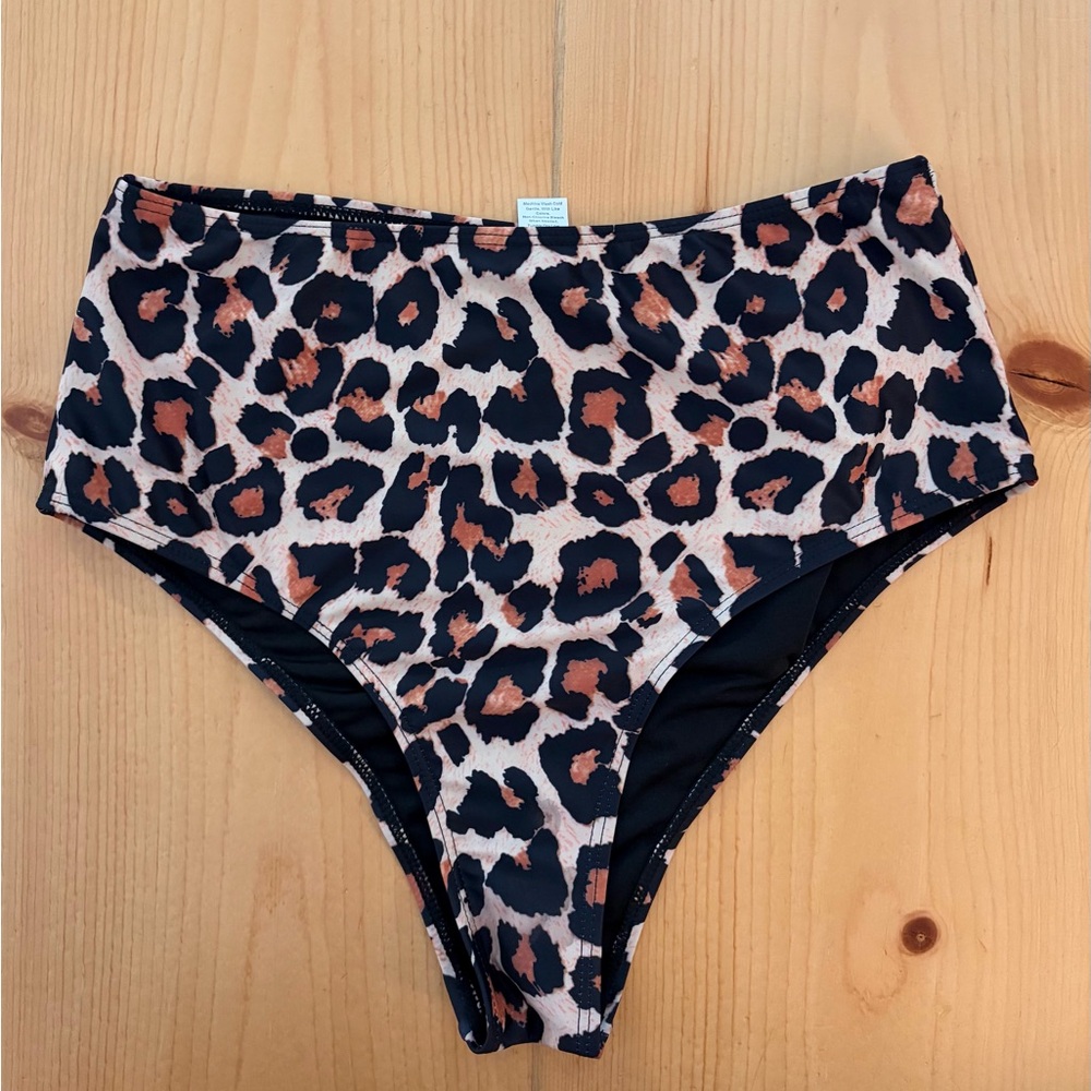 Cheeky High Wasted Bikini Bottoms